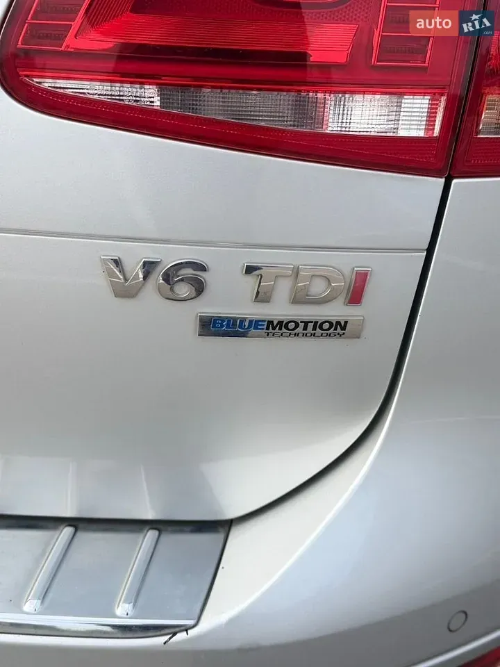 Volkswagen Touareg 2013 photo 5