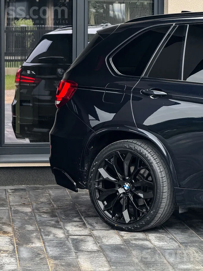 BMW X5 2018 photo 5