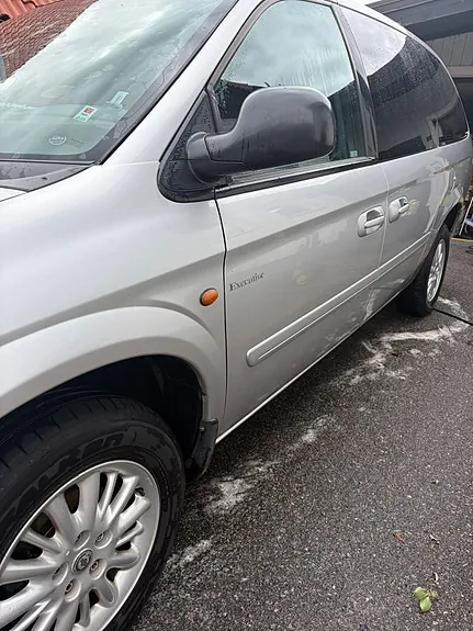 Chrysler Grand Voyager 2006 photo 2