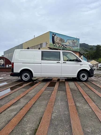 Volkswagen Transporter 2019 photo 5