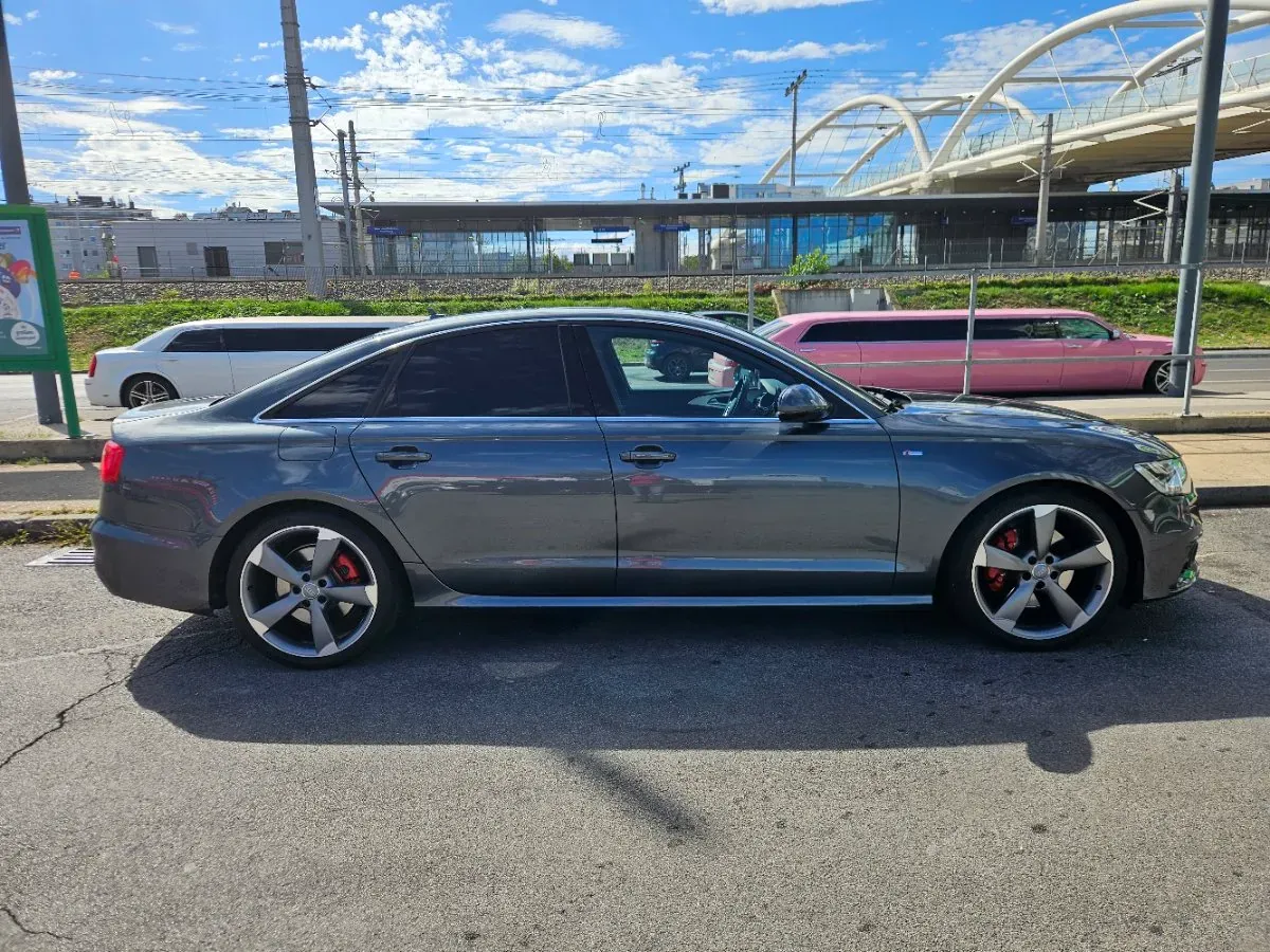 Audi A6 2012 photo 3