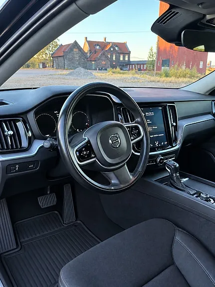 Volvo V60 Cross Country 2020 photo 5