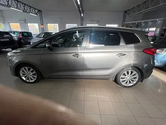 Kia Carens 2014 photo 4