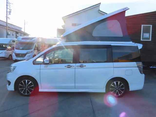 Honda Stepwgn 2015 photo 5