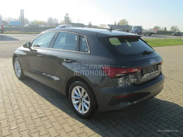 Audi A3 2024 photo 3