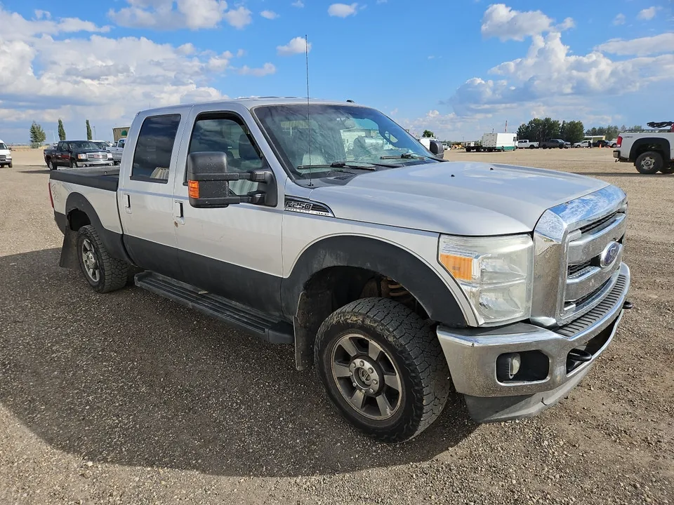 Ford F-250 Super Duty 2011 photo 2