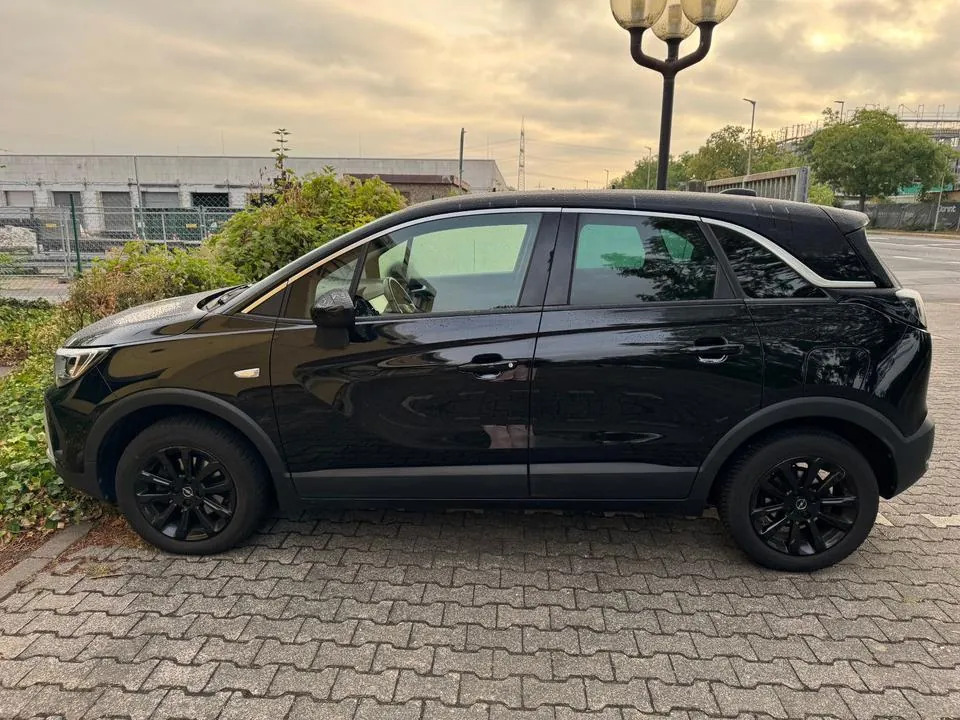Opel Crossland X