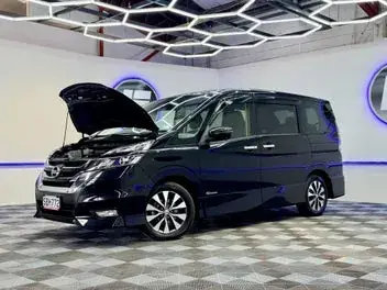 Nissan Serena 2018 photo 4