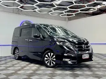 Nissan Serena 2018 photo 2