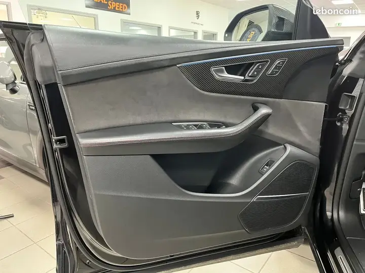 Audi Rs Q8 2019 photo 3