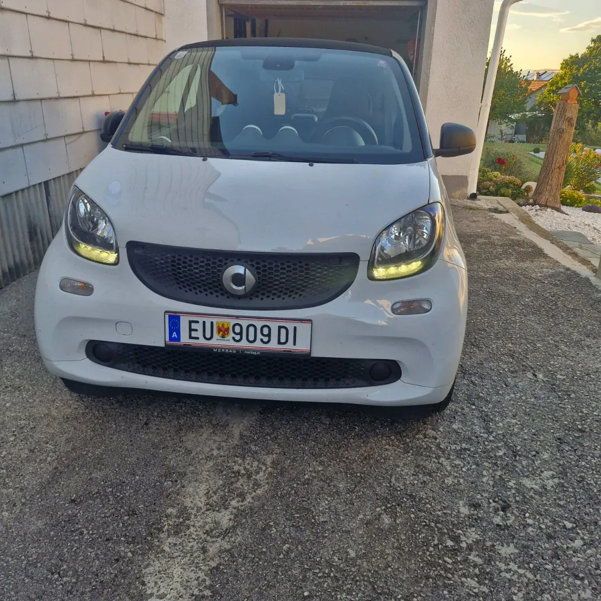 Smart Fortwo 2018 photo 2