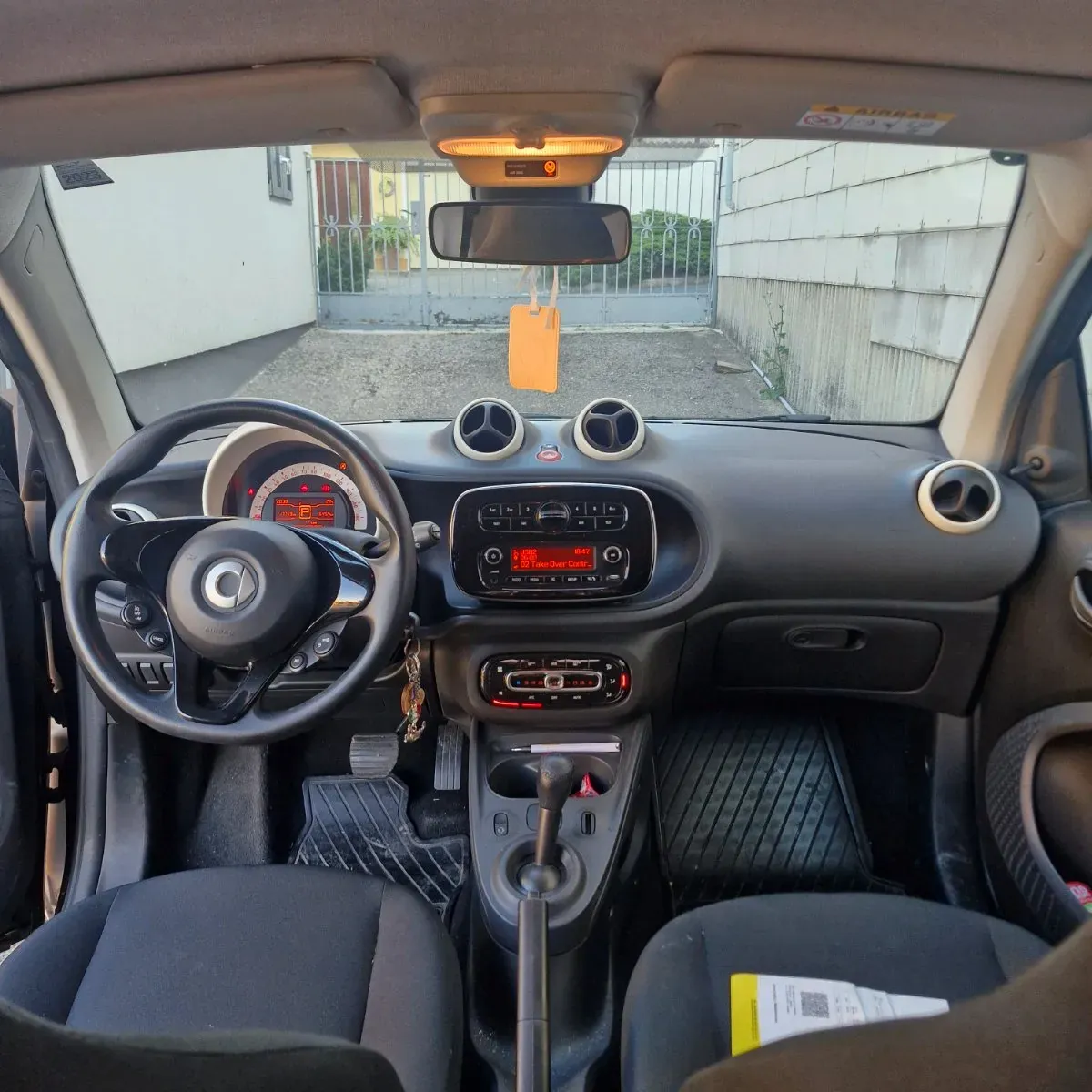 Smart Fortwo 2018 photo 3