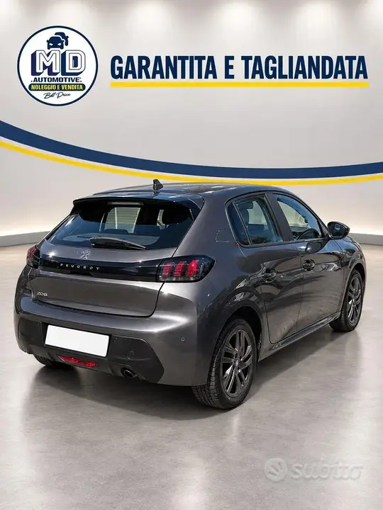 Peugeot 208 2021 photo 4