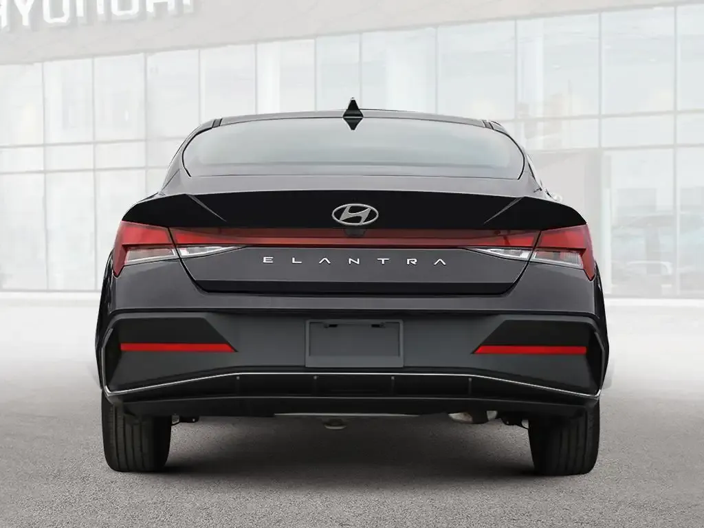 Hyundai Elantra 2026 photo 5
