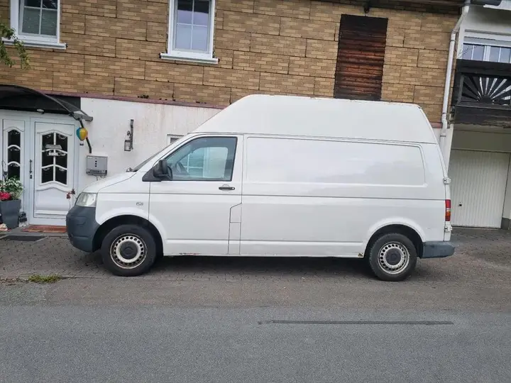 Volkswagen T5