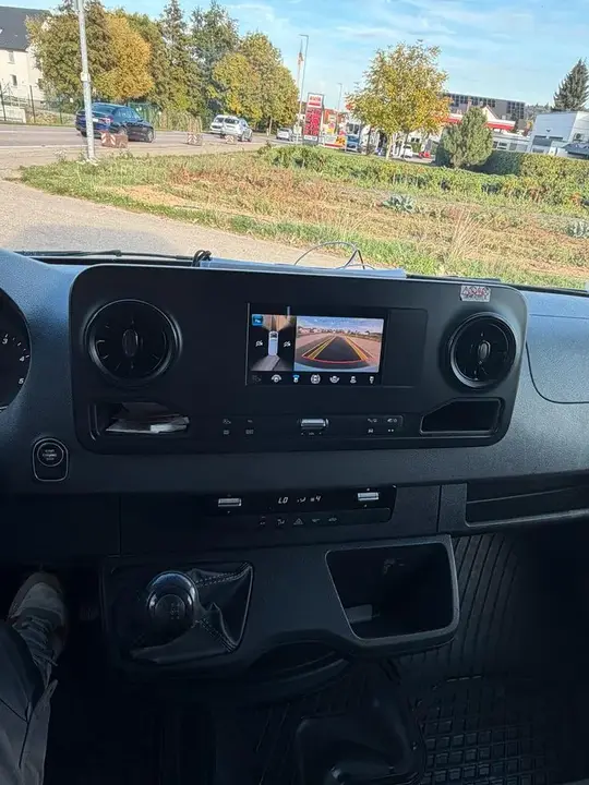 Mercedes-Benz Sprinter Van
