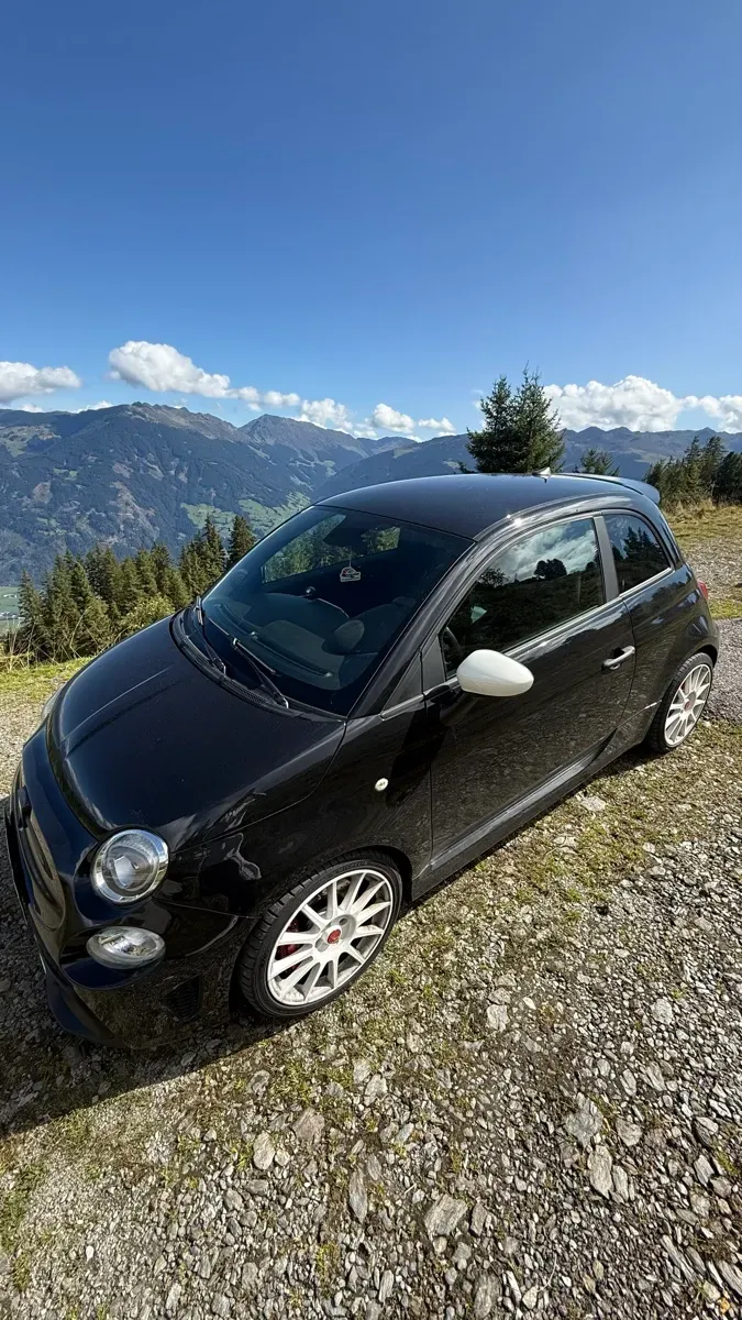Abarth 500 2021 photo 2