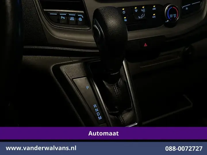 Ford Transit 2021 photo 2