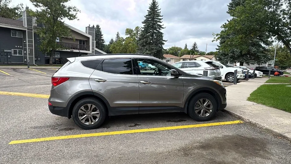 Hyundai Santa Fe 2014 photo 3