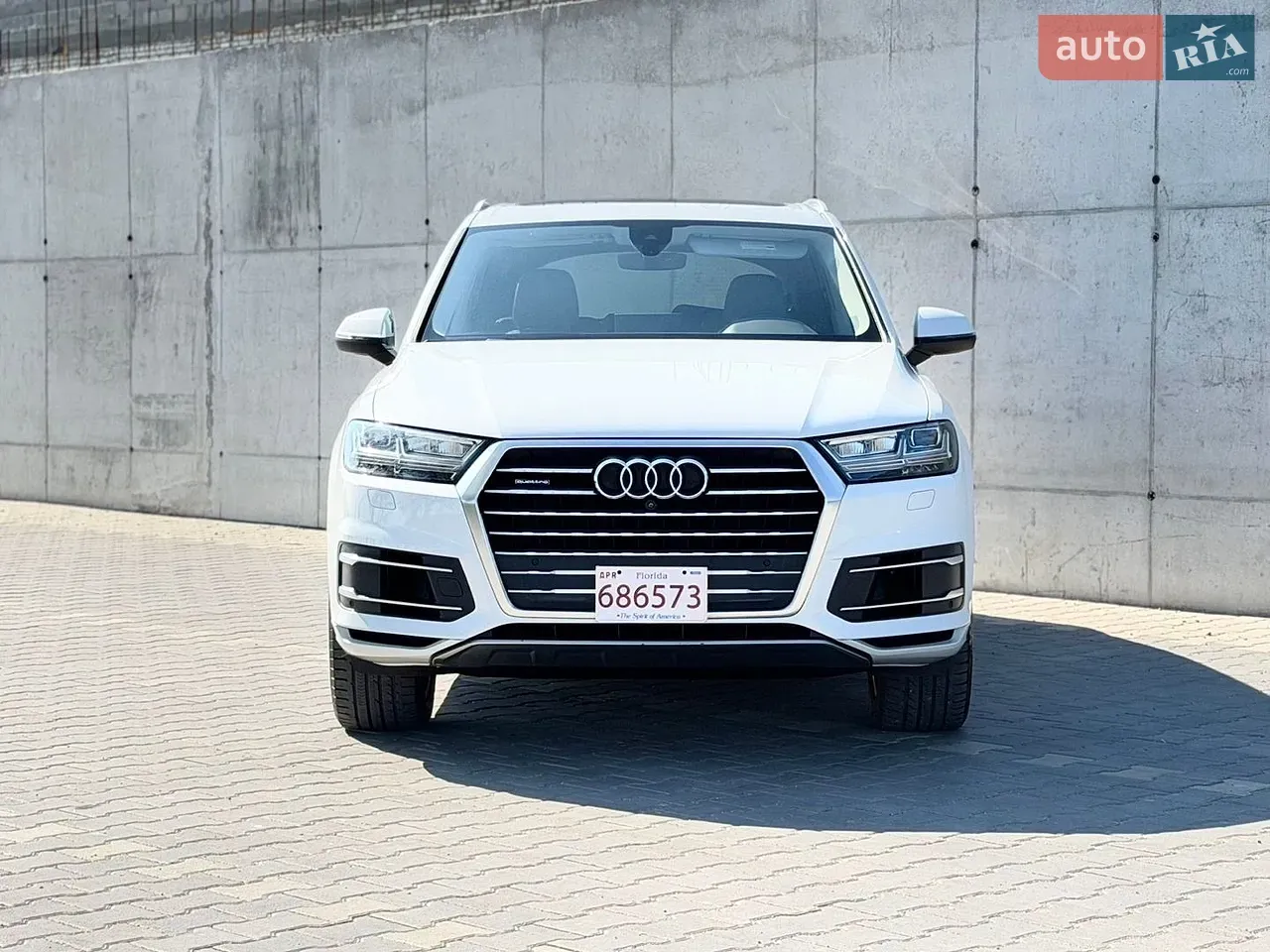 Audi Q7 2019 photo 2