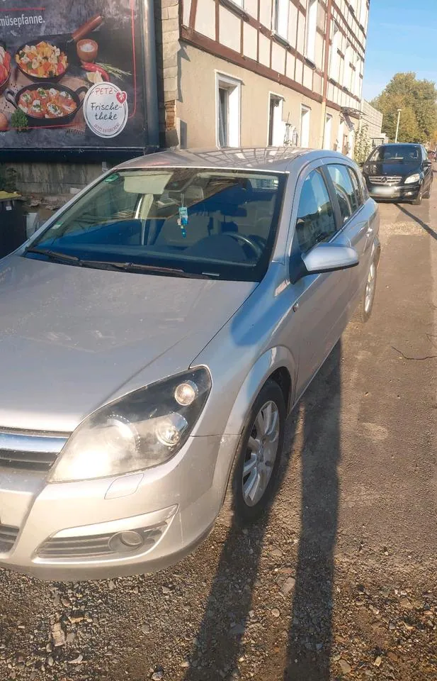 Opel Astra H
