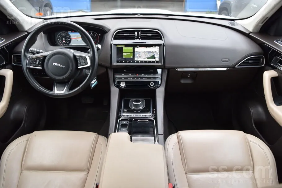 Jaguar F-Pace 2020 photo 4
