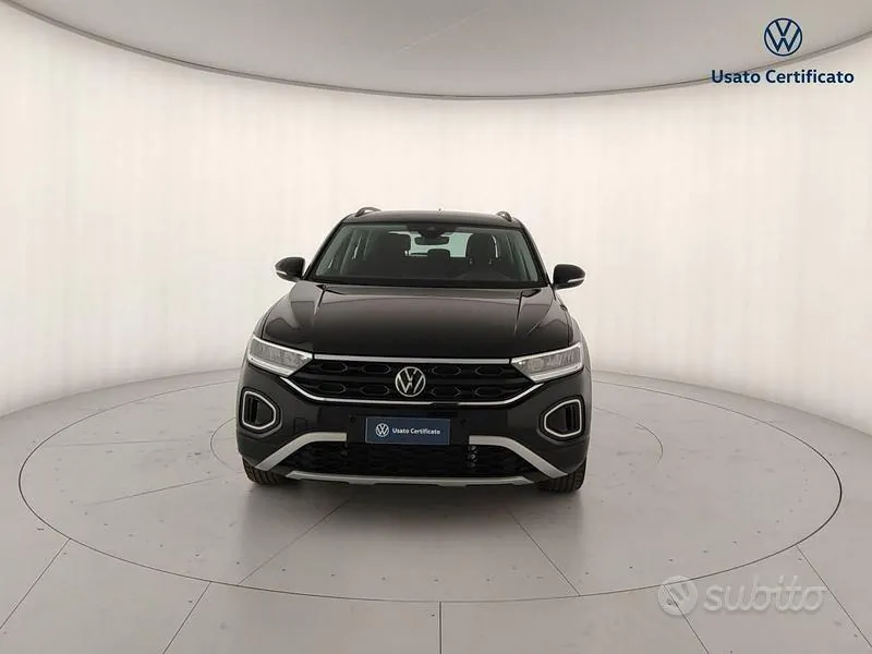 Volkswagen T-Roc 2023 photo 3