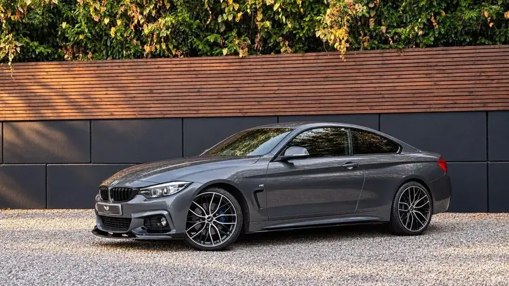 BMW 4 Series 2019 photo 2