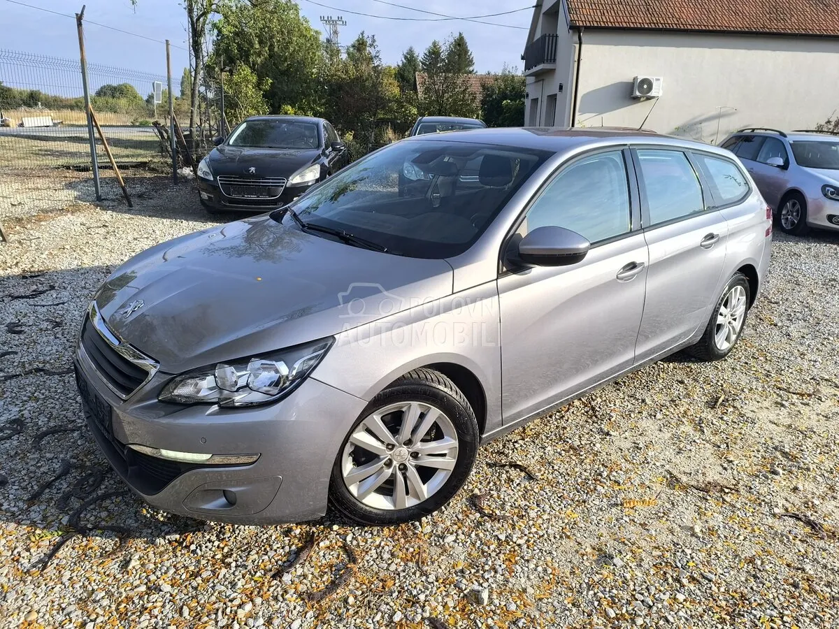 Peugeot 308 2015 photo 2