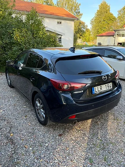 Mazda 3 2013 photo 3