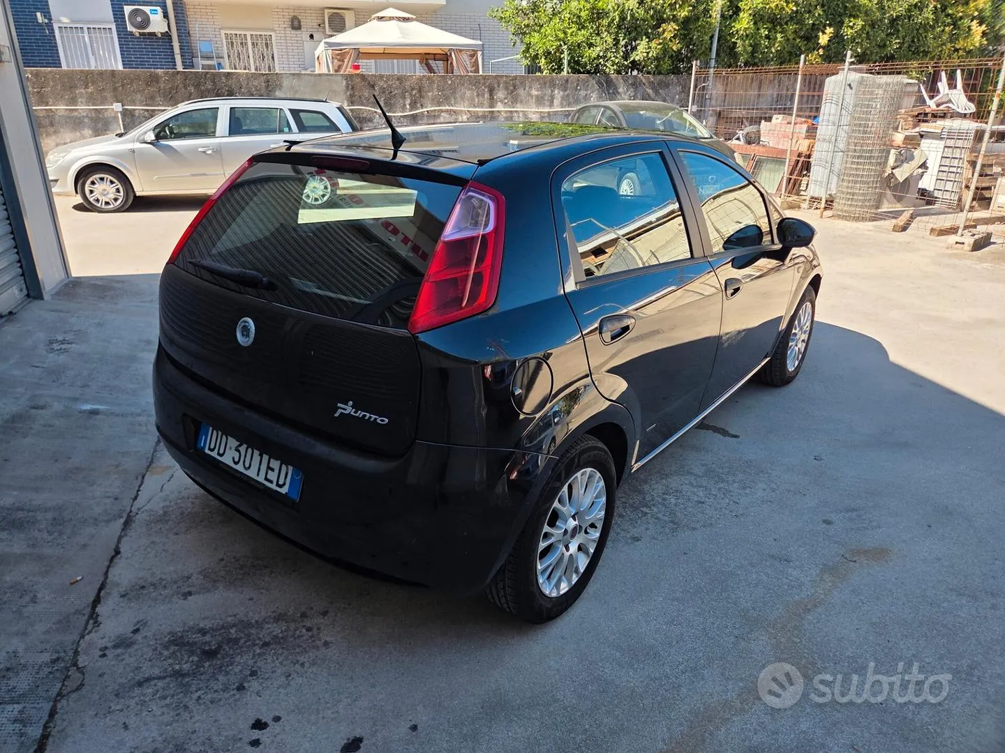 Fiat Grande Punto 2007 photo 4