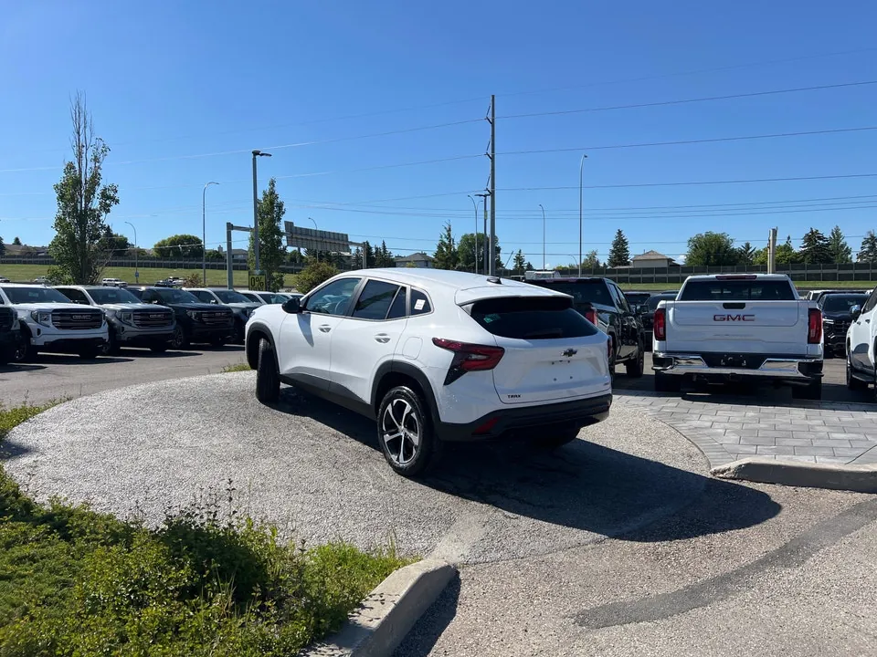 Chevrolet Trax 2026 photo 4