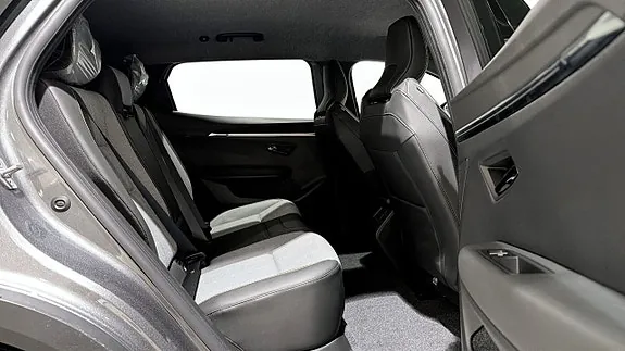 Renault Scenic E-Tech 2026 photo 5