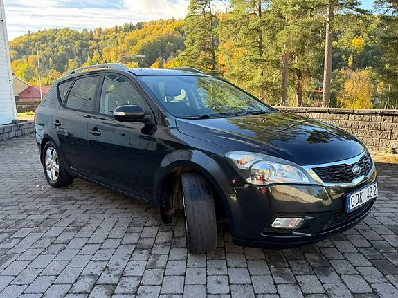 Kia Ceed 2011 photo 5