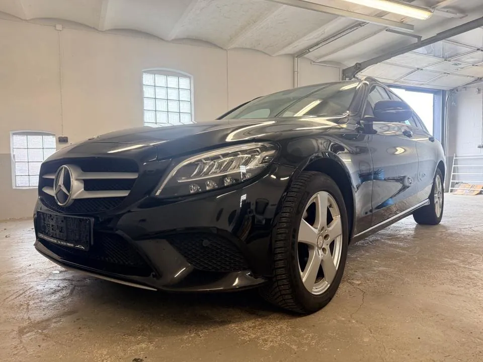 Mercedes-Benz C 200D