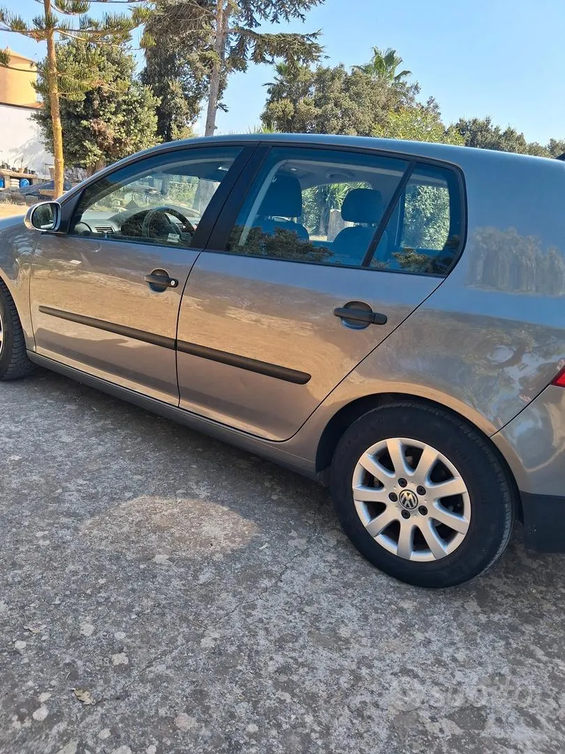 Volkswagen Golf 2006 photo 5