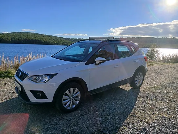 Seat Arona 2018 photo 3