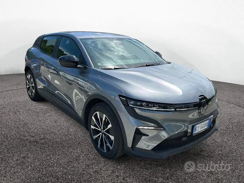 Renault Megane 2025 photo 2