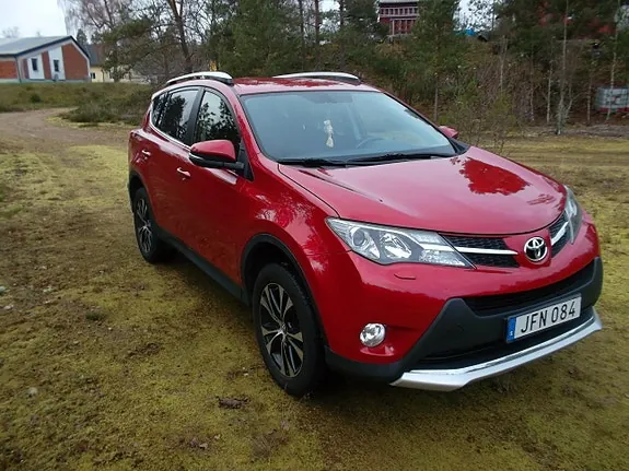 Toyota Rav4 2015 photo 2