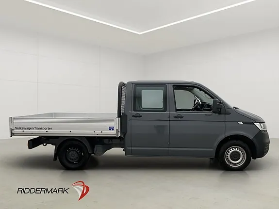 Volkswagen Transporter 2022 photo 2