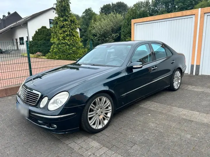 Mercedes-Benz E350