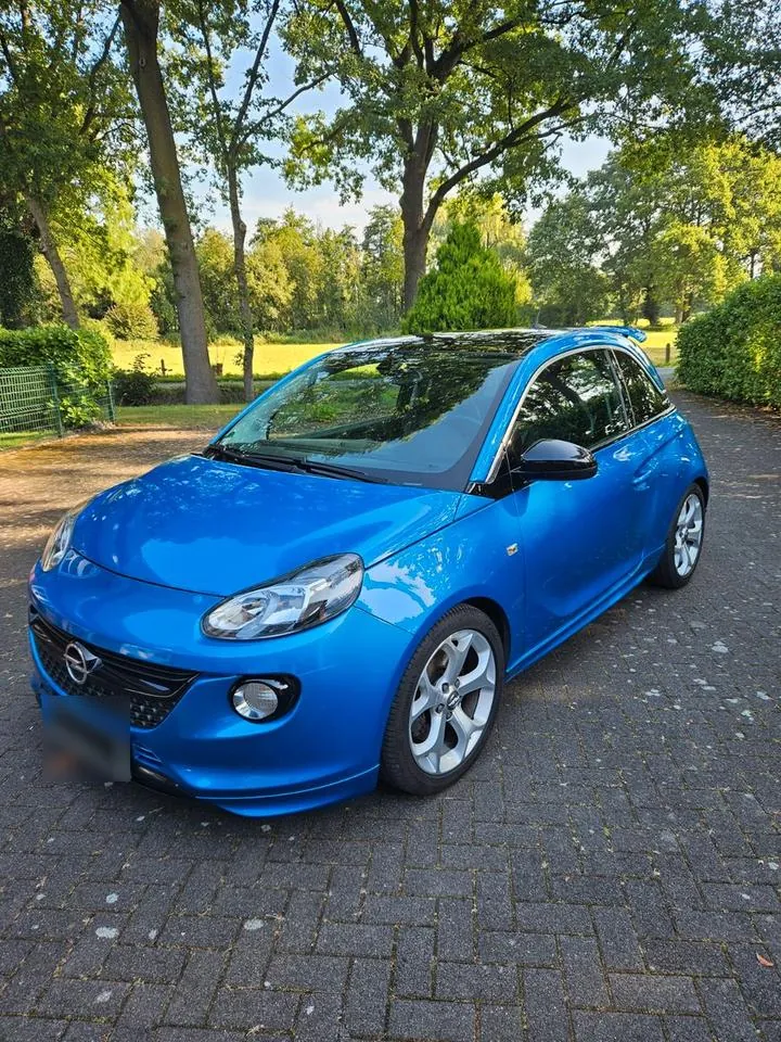 Opel Adam