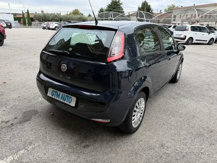 Fiat Punto Evo 2011 photo 5