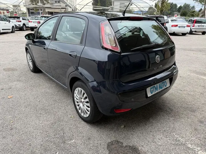 Fiat Punto Evo 2011 photo 4