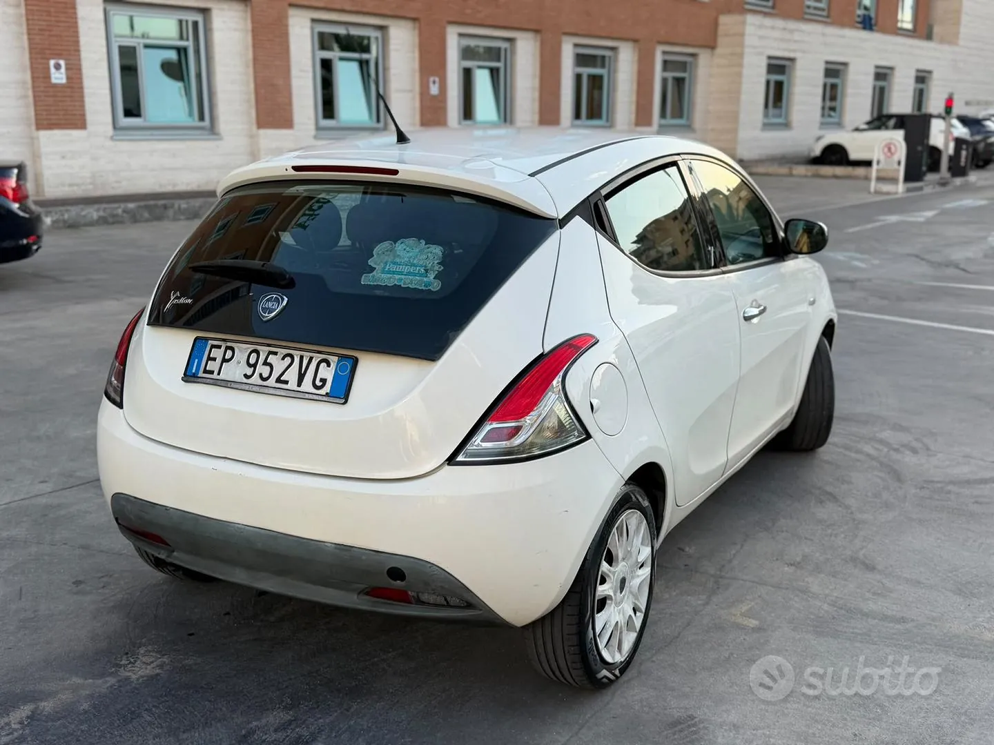 Lancia Ypsilon 2014 photo 3