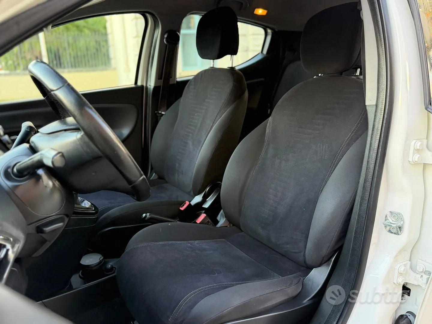 Lancia Ypsilon 2014 photo 5
