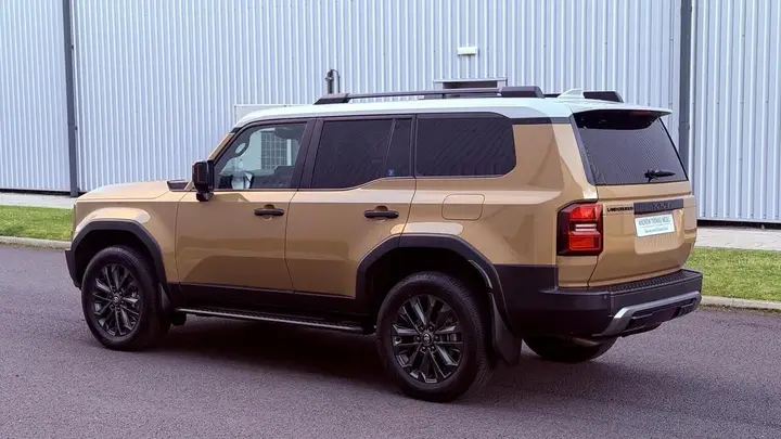 Toyota Land Cruiser 2024 photo 4