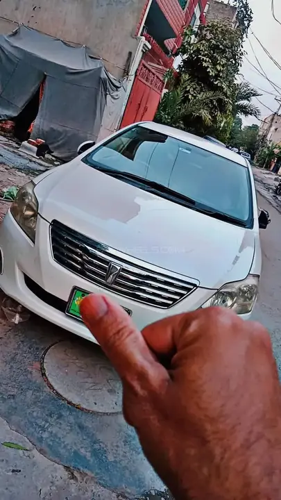 Toyota Premio