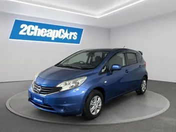 Nissan Note 2014 photo 2