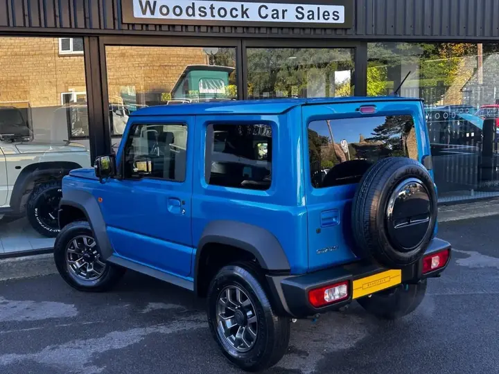Suzuki Jimny 2026 photo 2